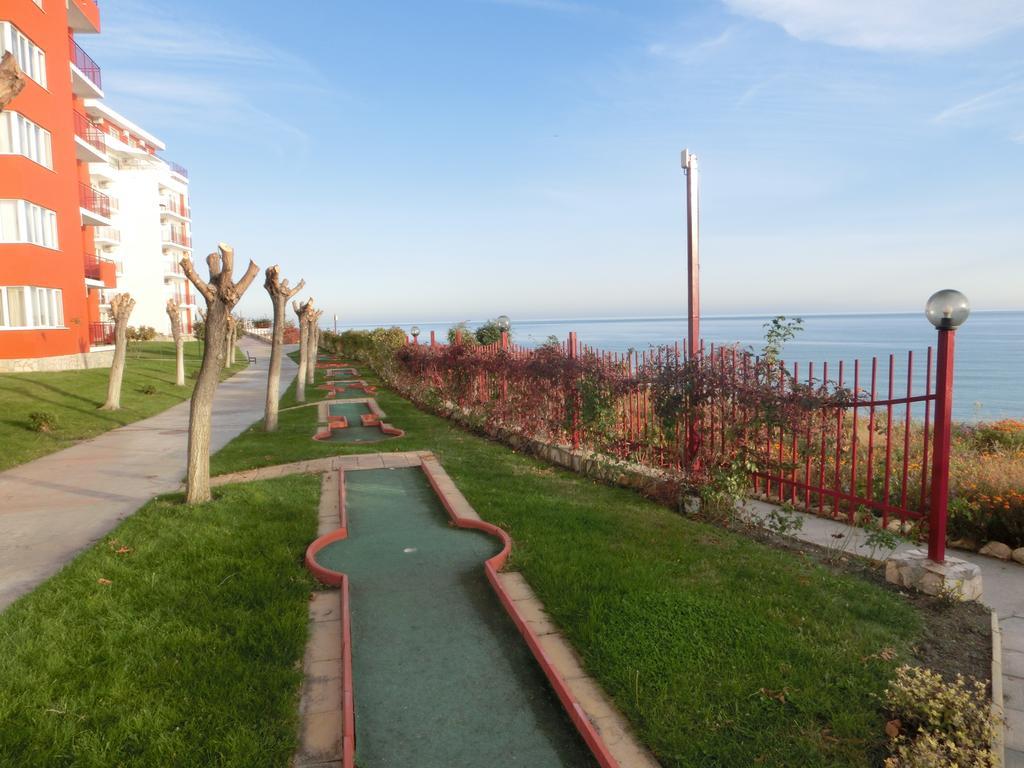 Apartment Panorama On Complex With Pools And Beach, Sveti Vlas Eksteriør billede