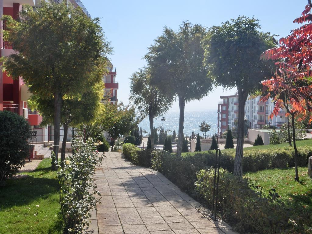 Apartment Panorama On Complex With Pools And Beach, Sveti Vlas Eksteriør billede