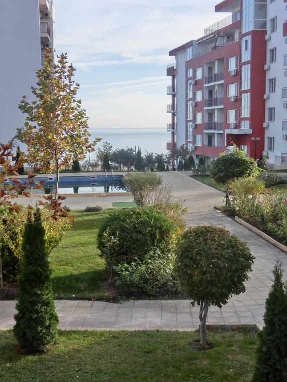 Apartment Panorama On Complex With Pools And Beach, Sveti Vlas Eksteriør billede
